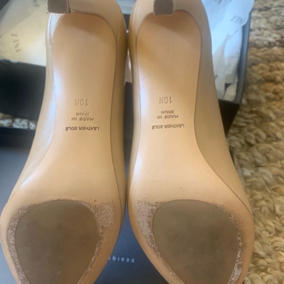 Gorgeous Inez “Alta” 3.5” heels. Practically new. Original packaging. - Picture 4 of 6